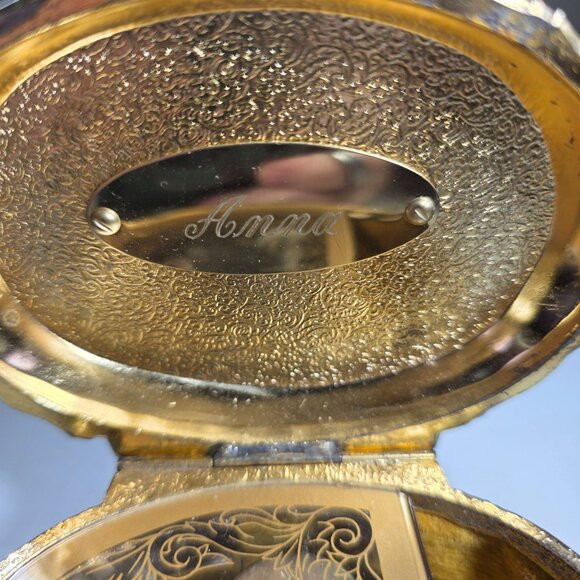 Vtg Sankyo Metal Footed Music Box Floral Hummingbird Engraved "Anna" Evergreen - Picture 5 of 8